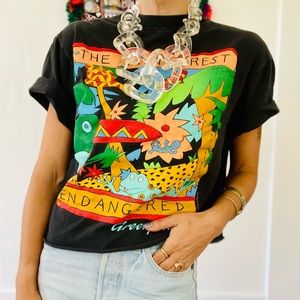 Vintage black graphic rainforest tee-shirt